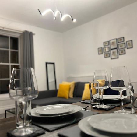 Centralised Meridian Place By Prescott Apartments Бристоль Екстер'єр фото